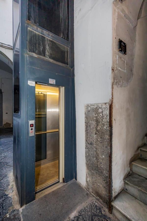 Napoli Squares Suites Buitenkant foto